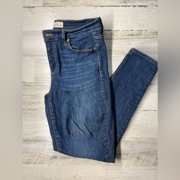 GAP Denim - Gap True Skinny Jeans 29R